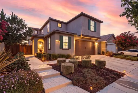 420 Alicante Drive