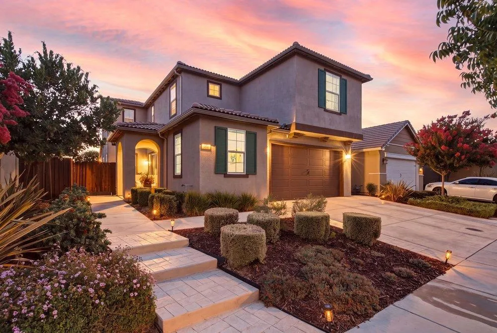 420 Alicante Drive Hollister, CA 95023