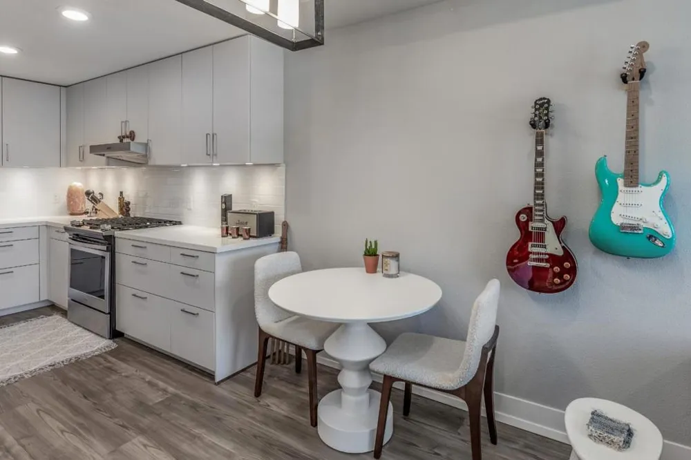 1048 Monroe Street #207 Santa Clara, CA 95050