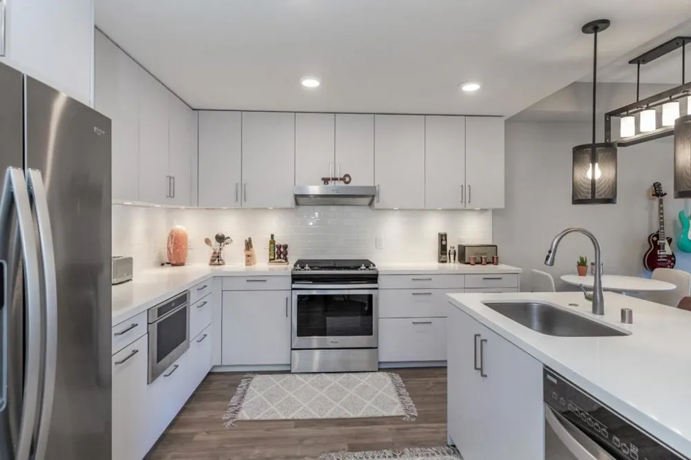 1048 Monroe Street #207 Santa Clara, CA 95050