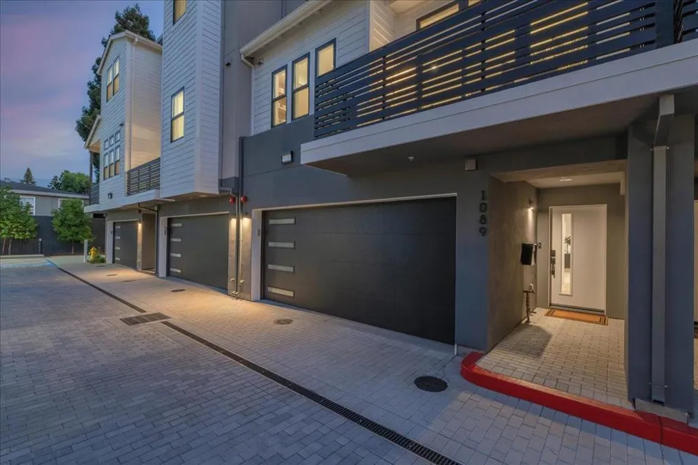 1089 Tartan Lane San Jose, CA 95125