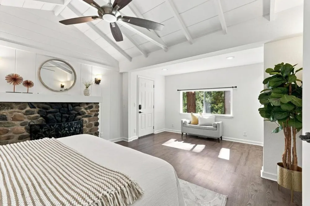 21477 Old Mine Road Los Gatos, CA 95033
