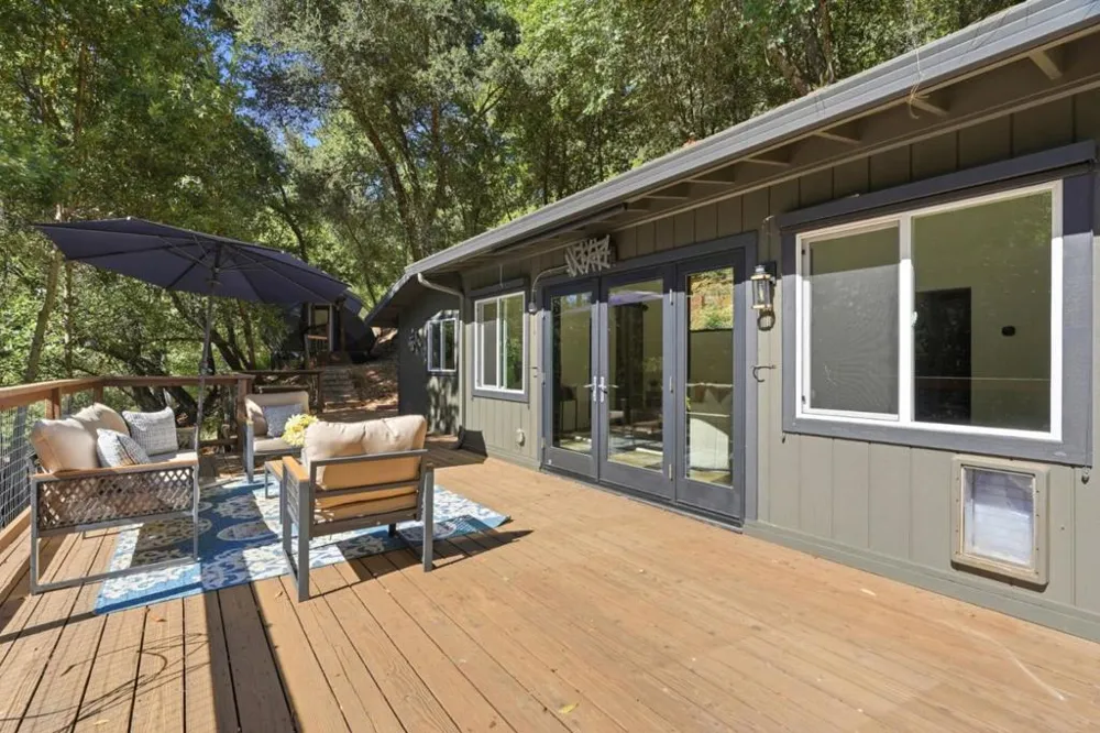 21477 Old Mine Road Los Gatos, CA 95033
