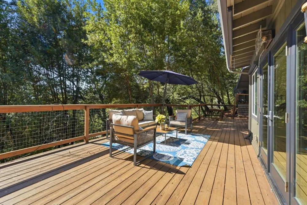 21477 Old Mine Road Los Gatos, CA 95033