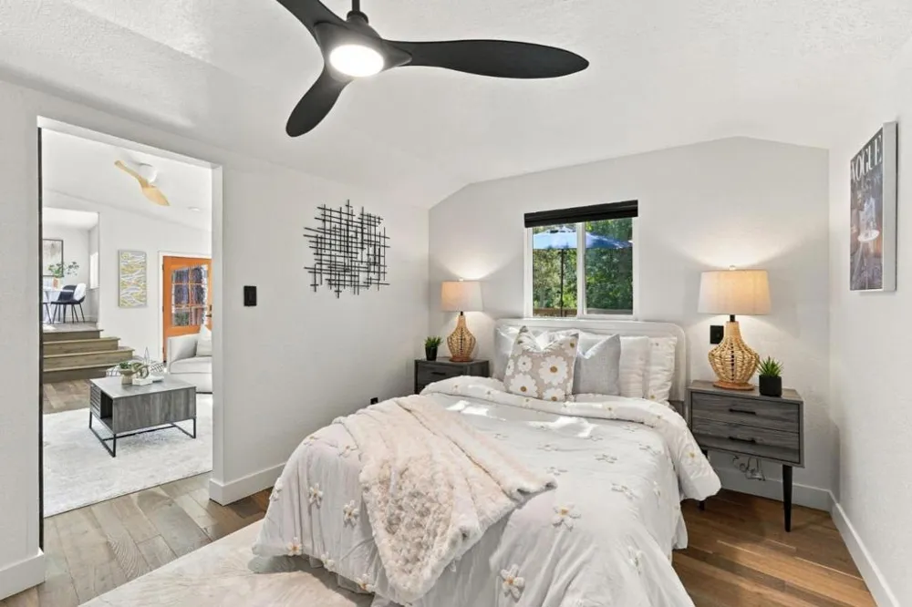 21477 Old Mine Road Los Gatos, CA 95033