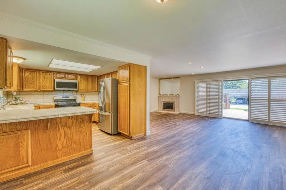 23799 Monterey Salinas Highway #44 Salinas, CA 93908