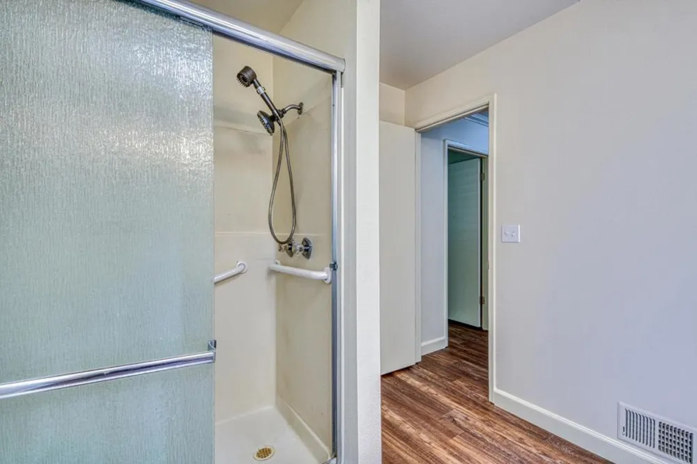 23799 Monterey Salinas Highway #44 Salinas, CA 93908