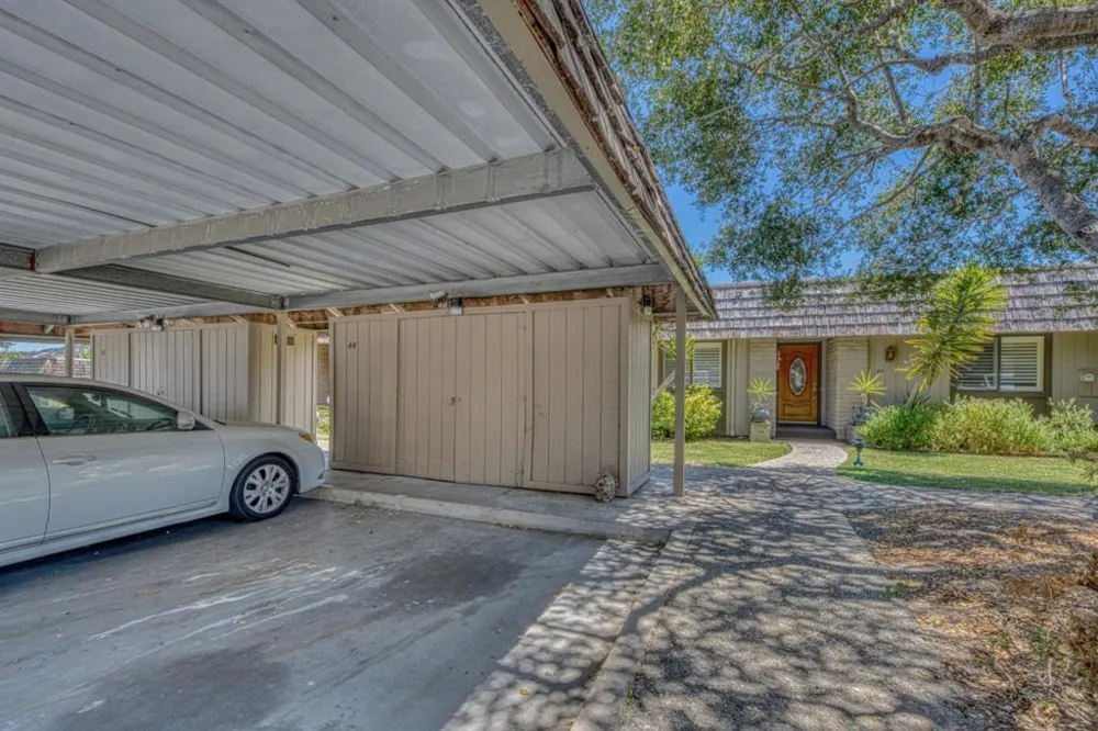 23799 Monterey Salinas Highway #44 Salinas, CA 93908