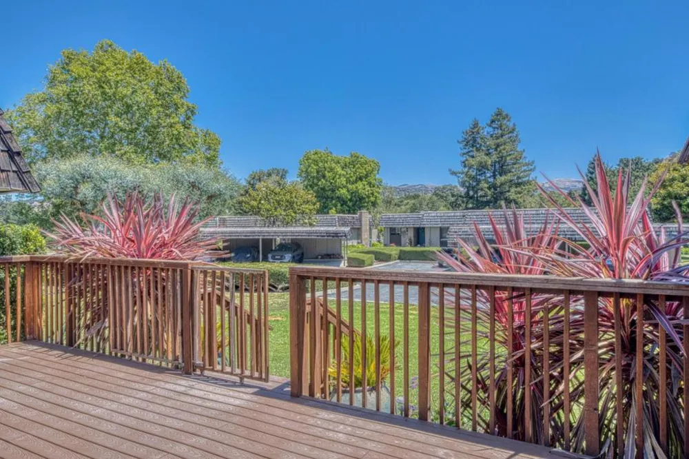 23799 Monterey Salinas Highway #44 Salinas, CA 93908