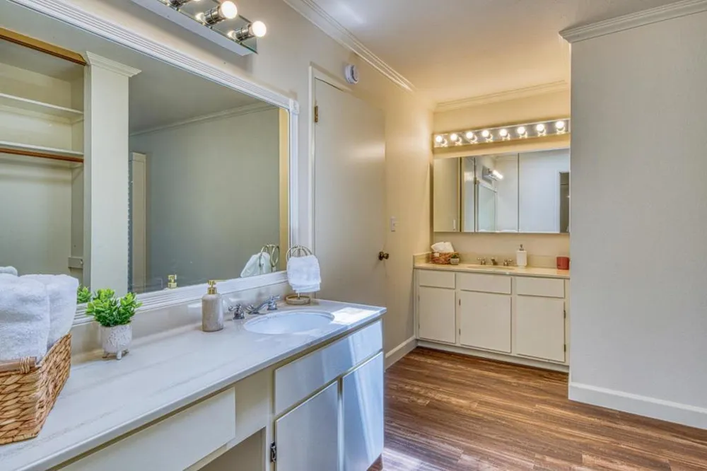 23799 Monterey Salinas Highway #44 Salinas, CA 93908