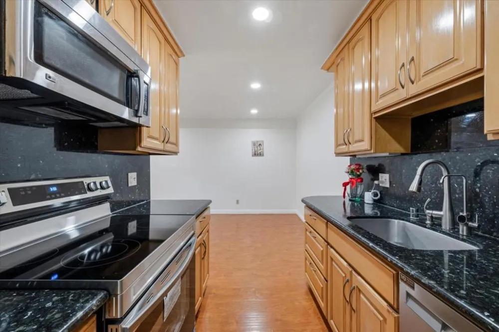 360 Auburn Way #10 San Jose, CA 95129