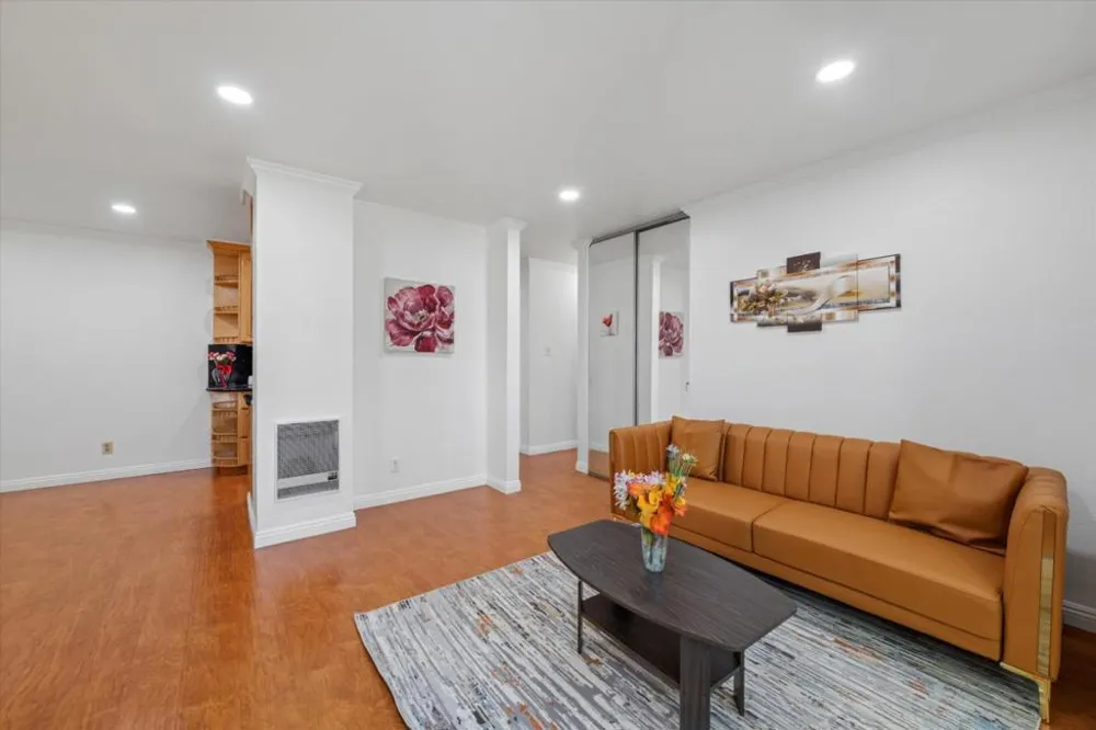 360 Auburn Way #10 San Jose, CA 95129
