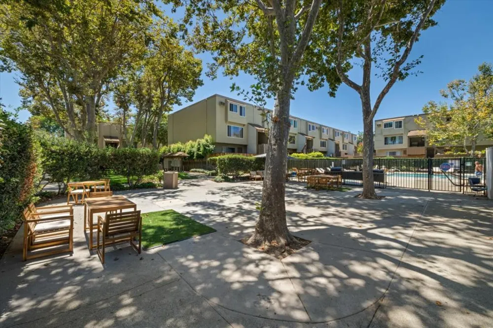 360 Auburn Way #10 San Jose, CA 95129