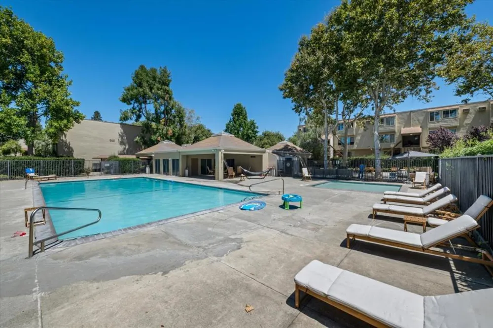 360 Auburn Way #10 San Jose, CA 95129