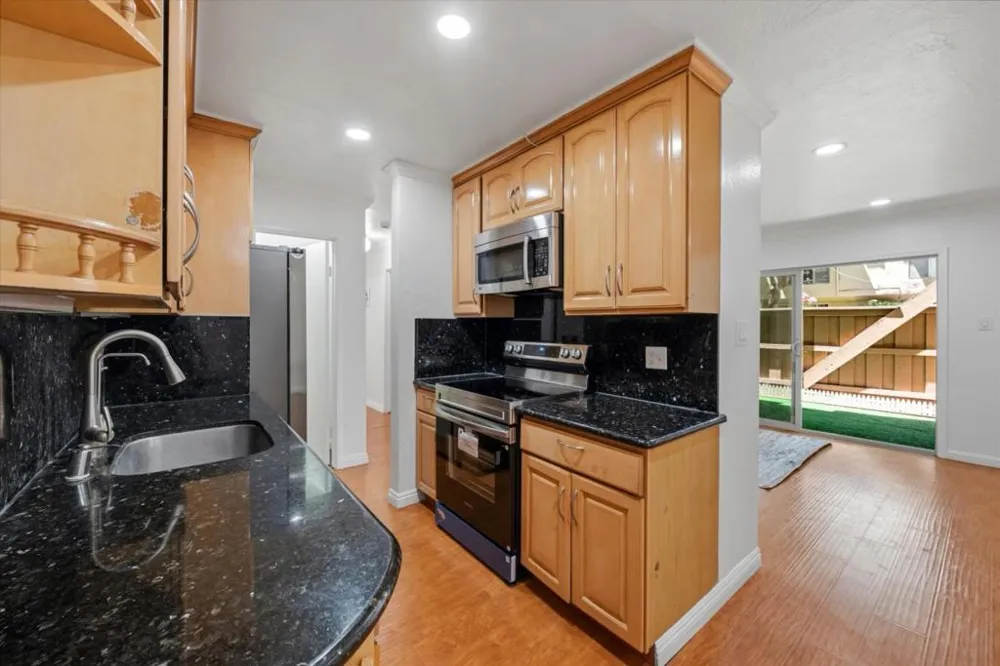 360 Auburn Way #10 San Jose, CA 95129