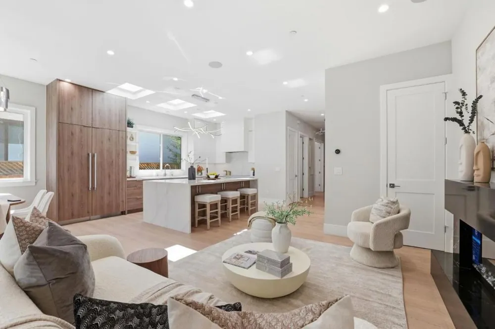 10536 S Tantau Avenue Cupertino, CA 95014