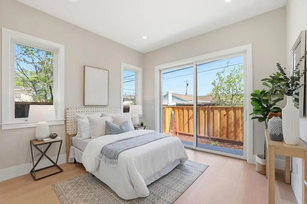 10536 S Tantau Avenue Cupertino, CA 95014