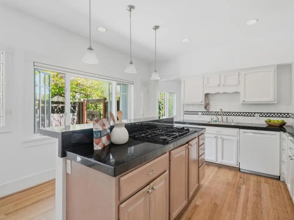 1285 Sierra Avenue San Jose, CA 95126