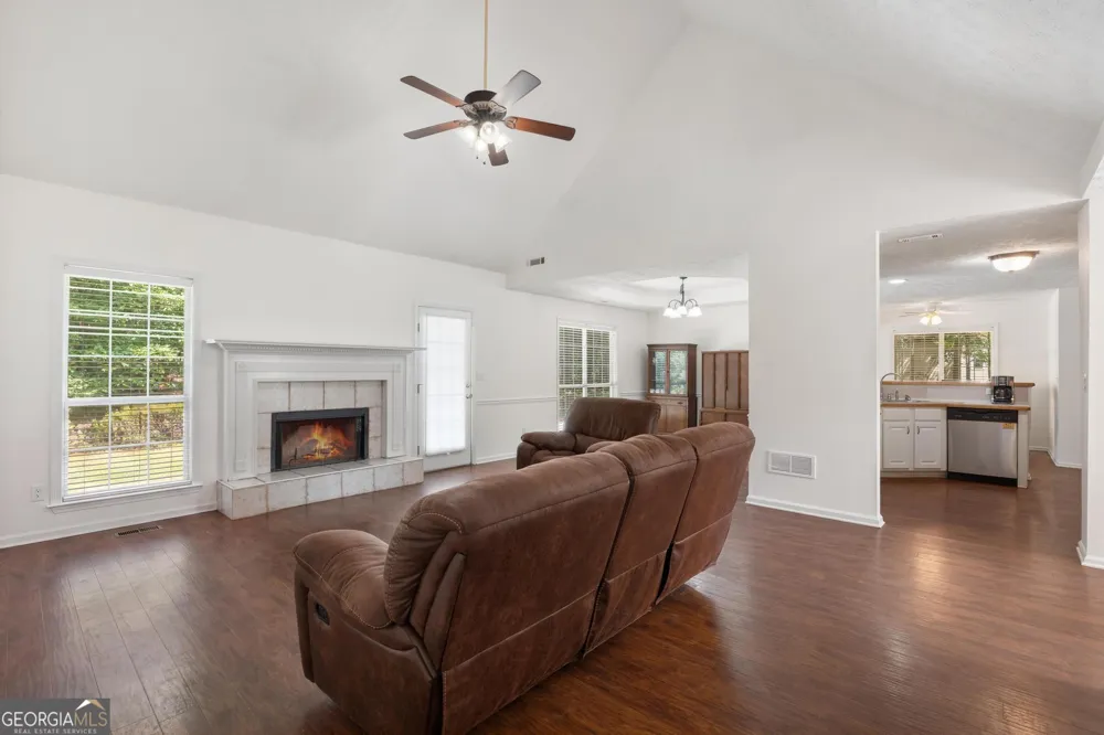 420 Ray WAY Jenkinsburg, GA 30234