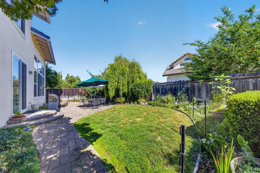1405 Casablanca Circle Gilroy, CA 95020