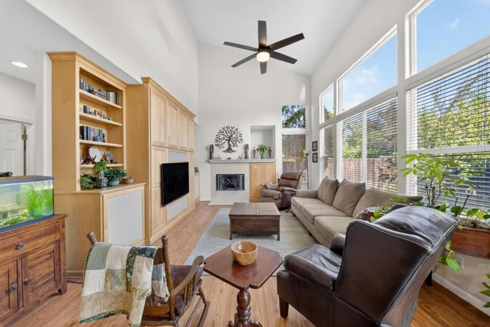 1405 Casablanca Circle Gilroy, CA 95020