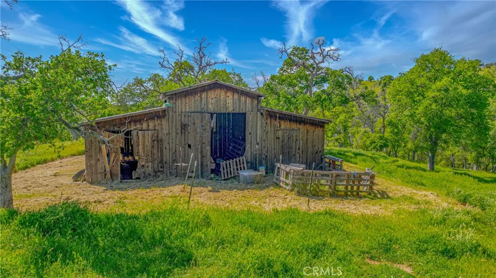3084 Old Highway Catheys Valley, CA 95306