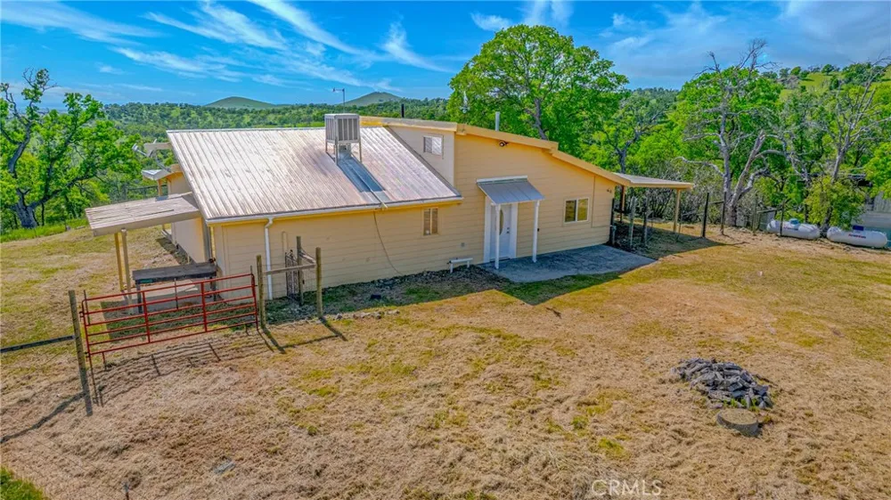 3084 Old Highway Catheys Valley, CA 95306