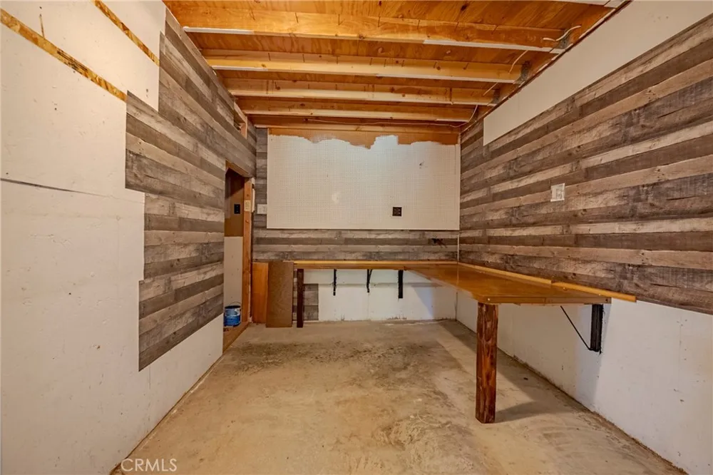 3084 Old Highway Catheys Valley, CA 95306