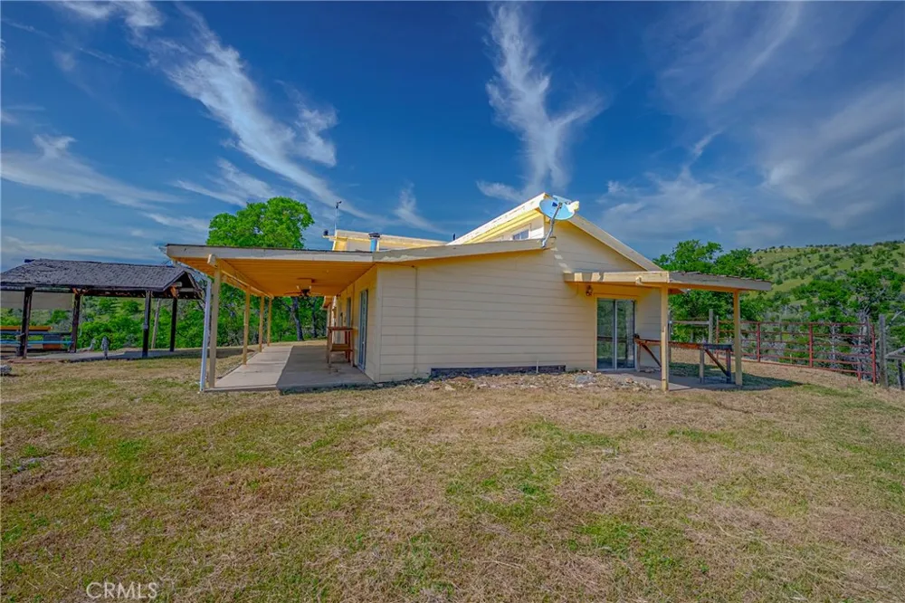 3084 Old Highway Catheys Valley, CA 95306