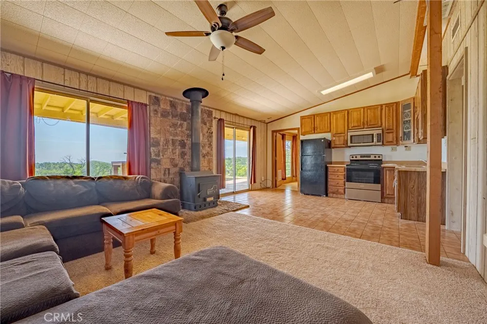 3084 Old Highway Catheys Valley, CA 95306