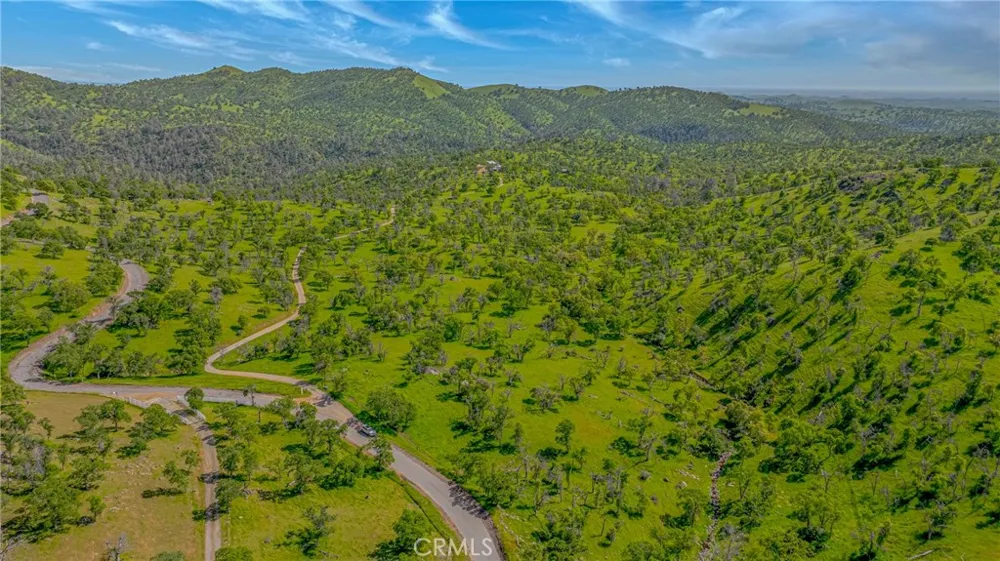 3084 Old Highway Catheys Valley, CA 95306