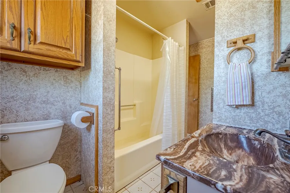 3084 Old Highway Catheys Valley, CA 95306