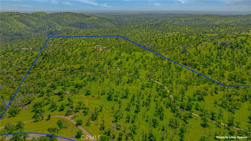 3084 Old Highway Catheys Valley, CA 95306