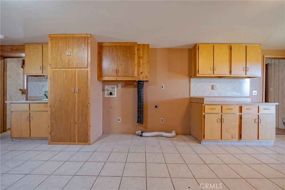 3084 Old Highway Catheys Valley, CA 95306