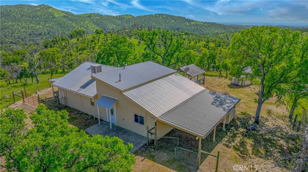 3084 Old Highway Catheys Valley, CA 95306