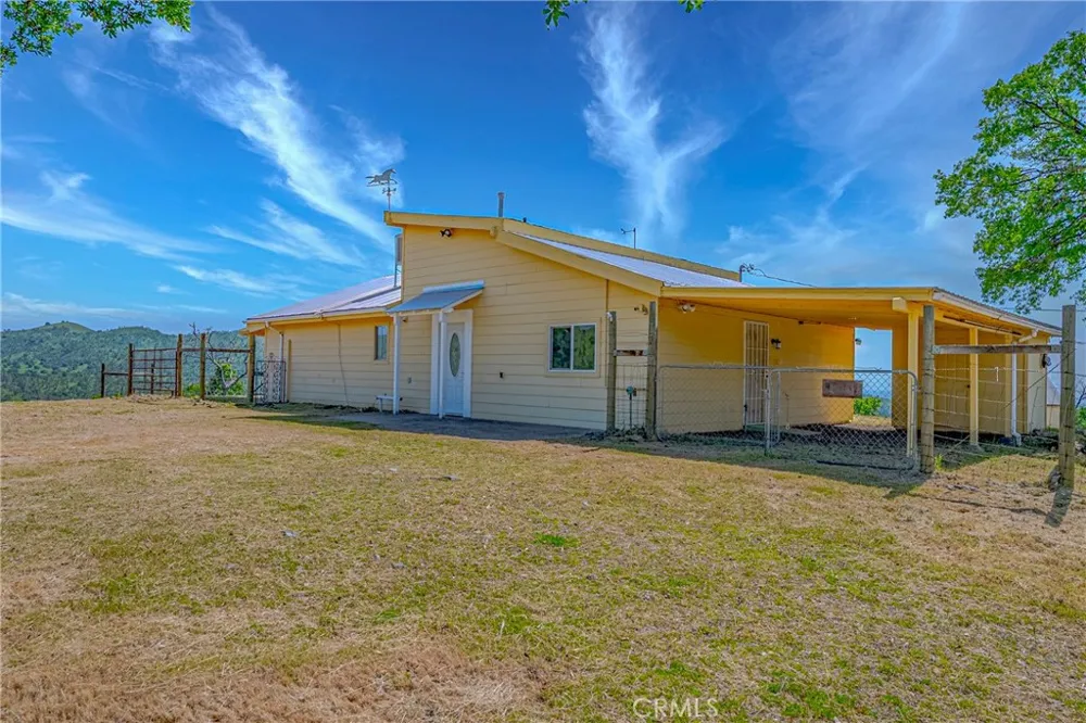 3084 Old Highway Catheys Valley, CA 95306
