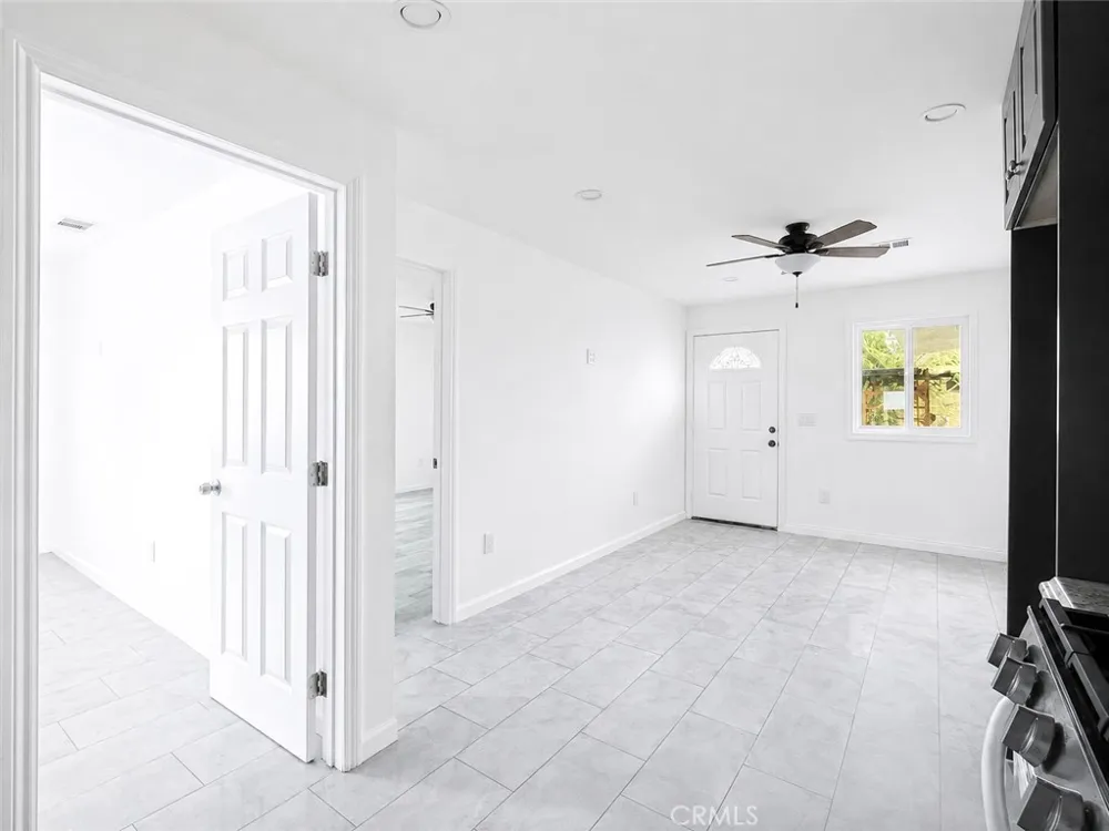 4232 Michael Street Riverside, CA 92507