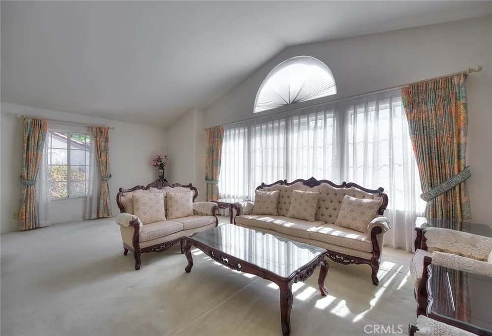 2386 Routh Drive Rowland Heights, CA 91748
