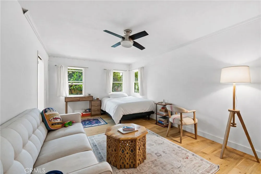 5762 Desert View Drive La Jolla, CA 92037