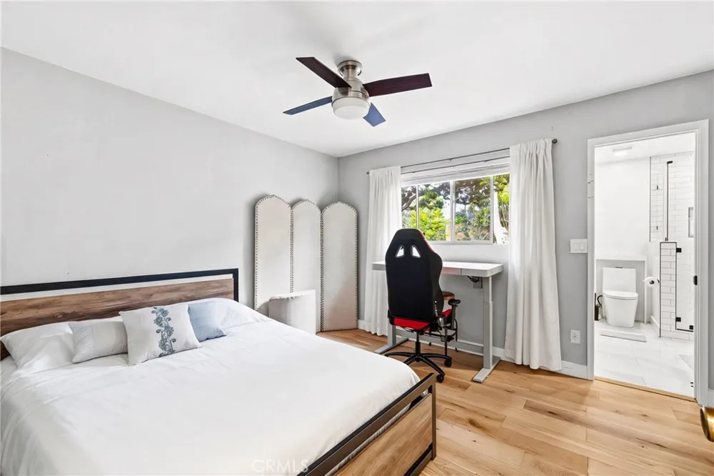 5762 Desert View Drive La Jolla, CA 92037