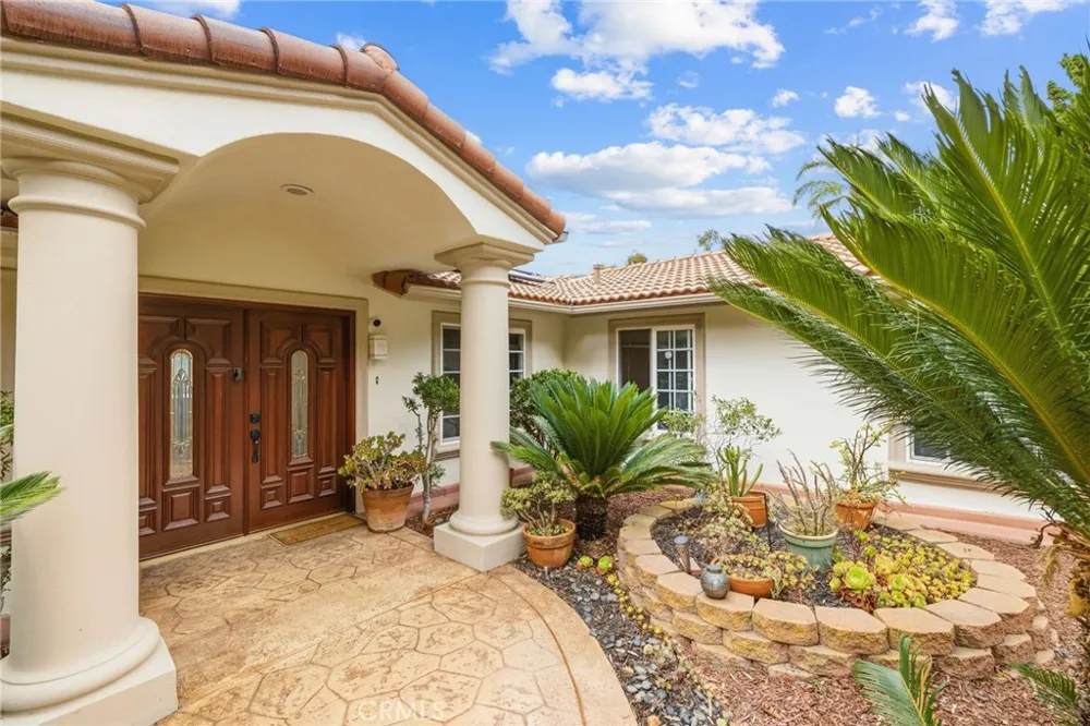 5762 Desert View Drive La Jolla, CA 92037