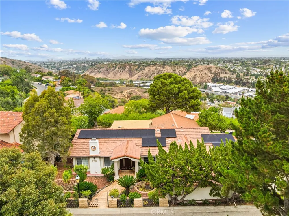 5762 Desert View Drive La Jolla, CA 92037