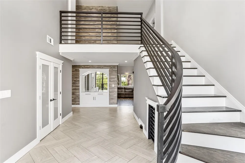 9204 Indian Knoll Trail Keller, TX 76248