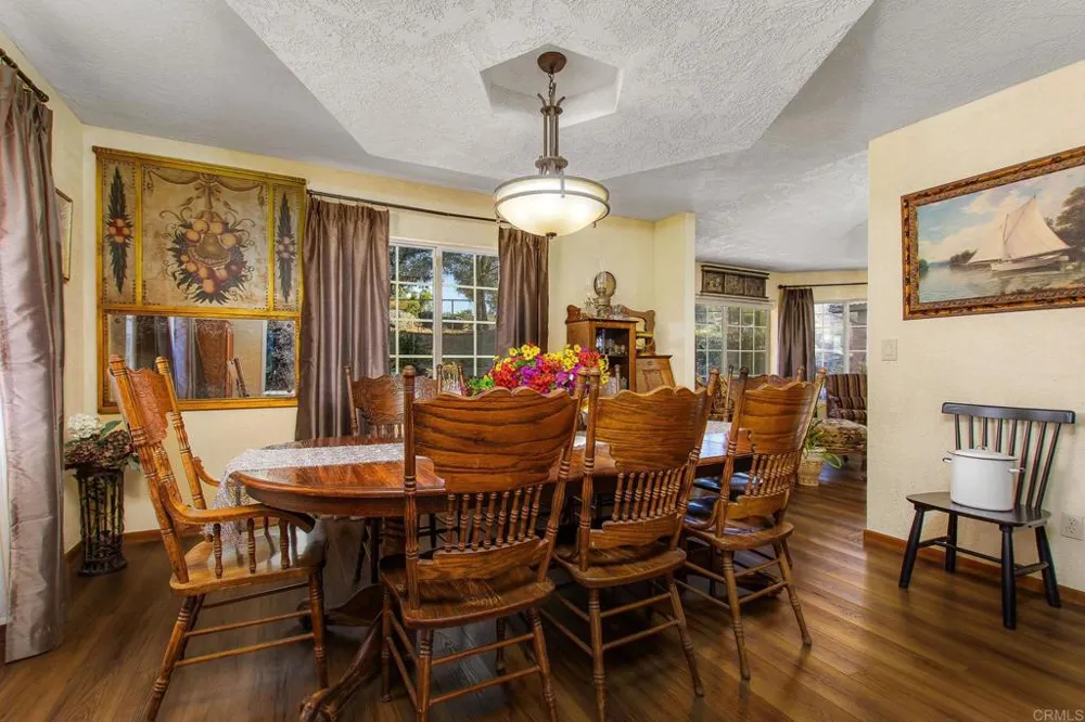 671 Philton Ramona, CA 92065