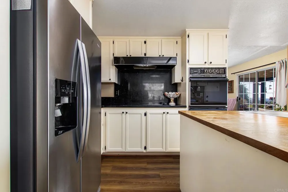 671 Philton Ramona, CA 92065