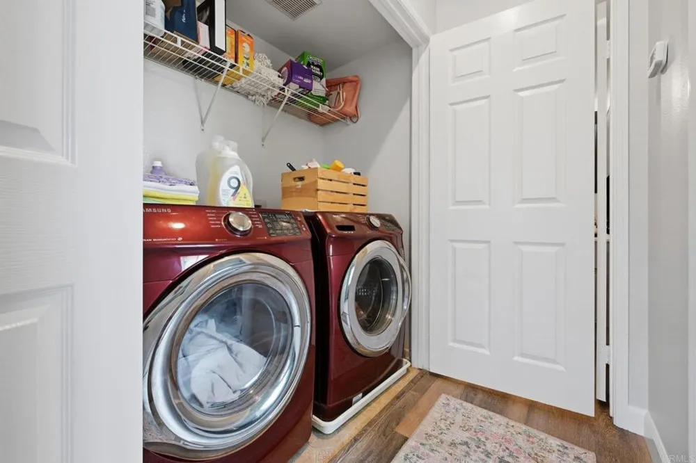 638 Sumner Way #1 Oceanside, CA 92058