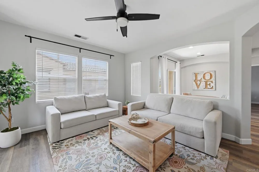 638 Sumner Way #1 Oceanside, CA 92058