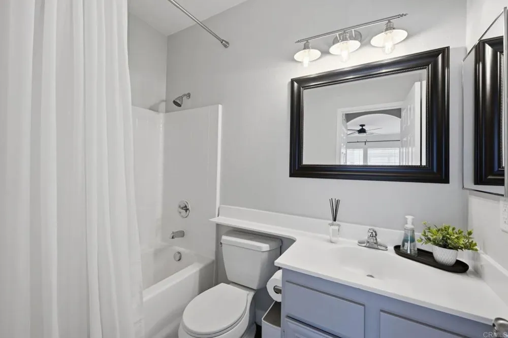 638 Sumner Way #1 Oceanside, CA 92058