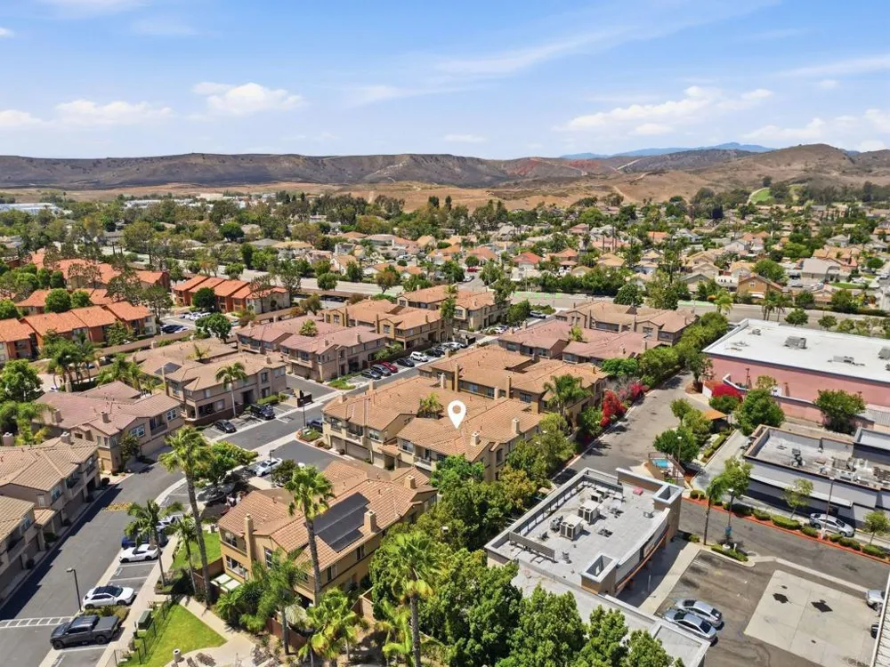 638 Sumner Way #1 Oceanside, CA 92058