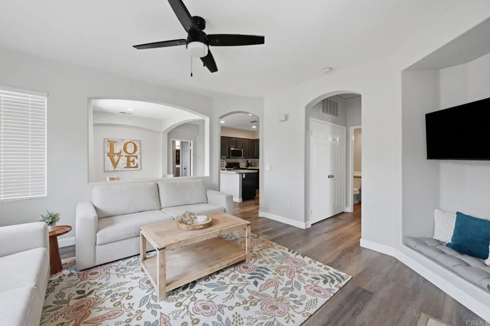 638 Sumner Way #1 Oceanside, CA 92058